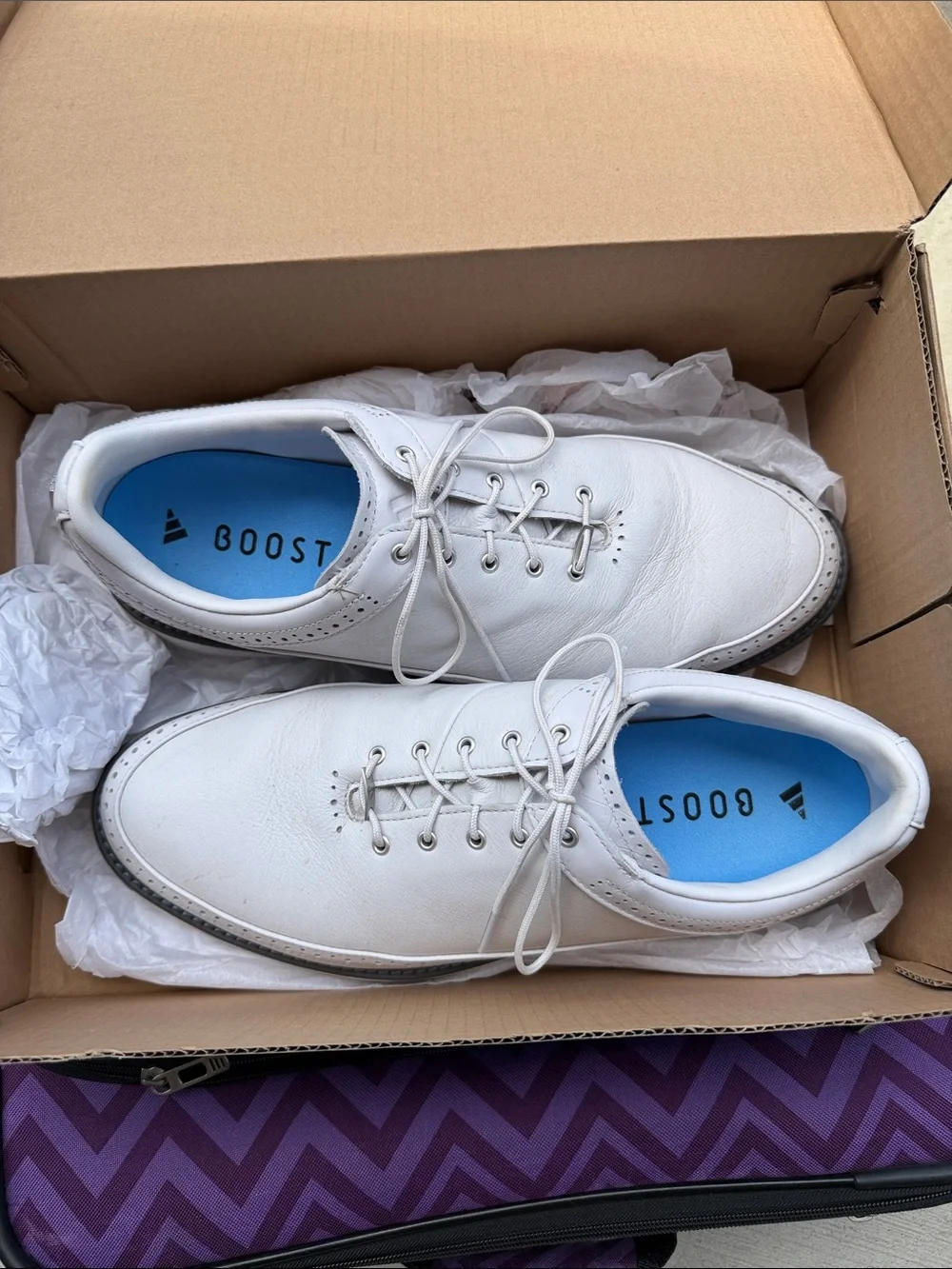 Men's size 13 White Leather Casual Lace-Up Golf Shoes